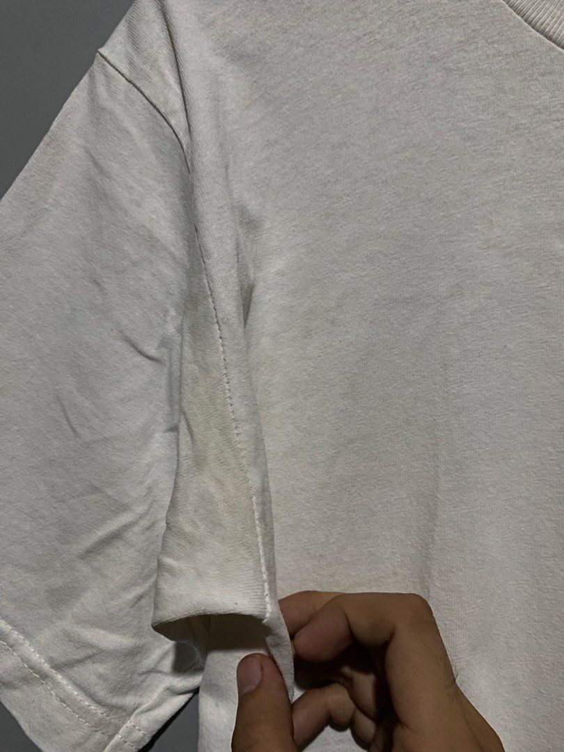 Pro Club T-shirt (Category: Tshirts & Polo Shirts ) located in Lingayen. Submitted by thriftedfashionstyle (Listing ID 1440672624, Image 3). Description: - Basic white t-shirt - Comfortable for everyday wear - Versatile for layering or wearing alone.