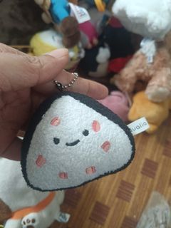 (Category: ) located in . Submitted by aisyaishah_bundletoys (Listing ID 1440642418, Image 1). Description: .