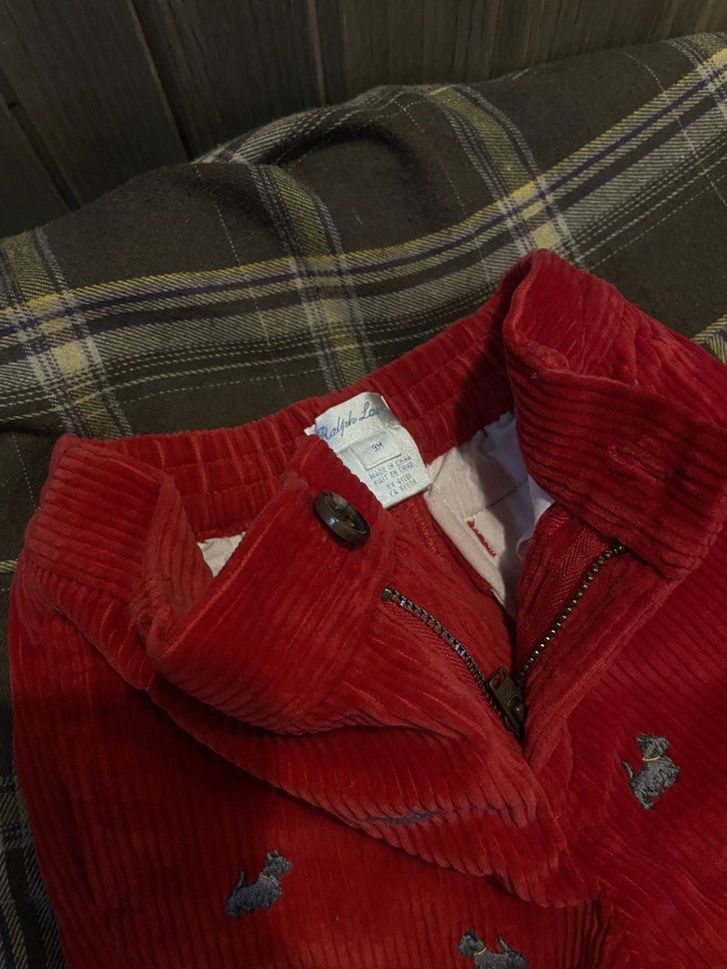 Ralph lauren corduroy embroid pants (Category: Babies & Kids Fashion) located in Butuan. Submitted by thurstensage (Listing ID 1440751157, Image 3). Description: 9m on tag. Fits 9-12m Like new. Used for Christmas pic only. Rare..