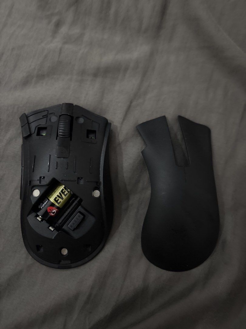 Razer DeathAdder X HyperSpeed Wireless Gaming Mouse467653808065105922