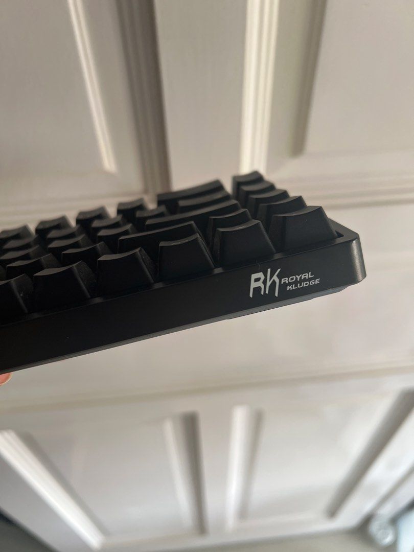 Royal Kludge RK68 Mechanical Keyboard467509937681223682