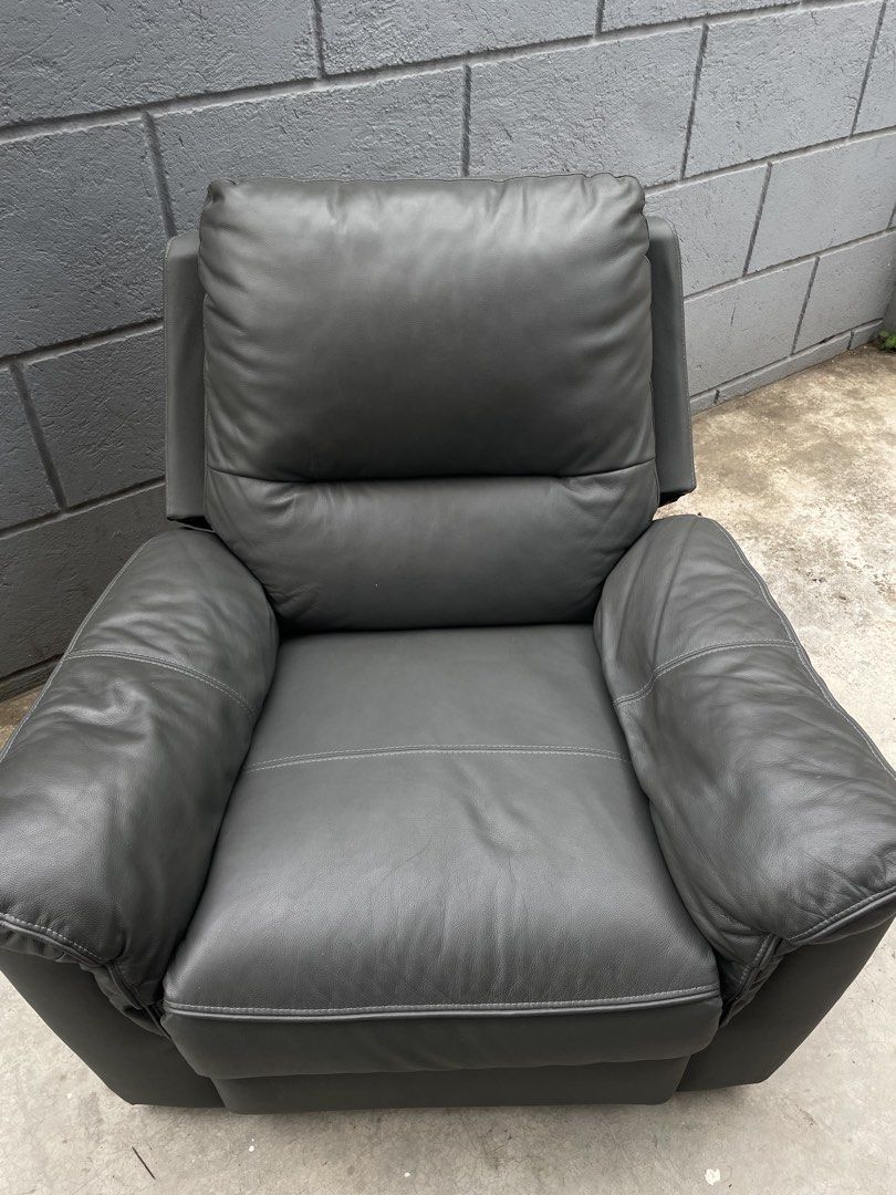 RUSH Reclining Sofa (Category: Chairs) located in Calamba. Submitted by 0pium.12 (Listing ID 1440657221, Image 2). Description: No issue, very comfy RUSH SALE 4000 NEGOTIABLE For Pickup or Lalamove Santa Rosa Loc 4 Months Used only RFS: Moving out sale .