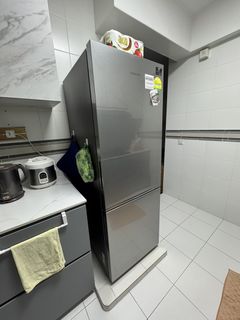 (Category: ) located in . Submitted by shah4373 (Listing ID 1440626759, Image 1). Description: .