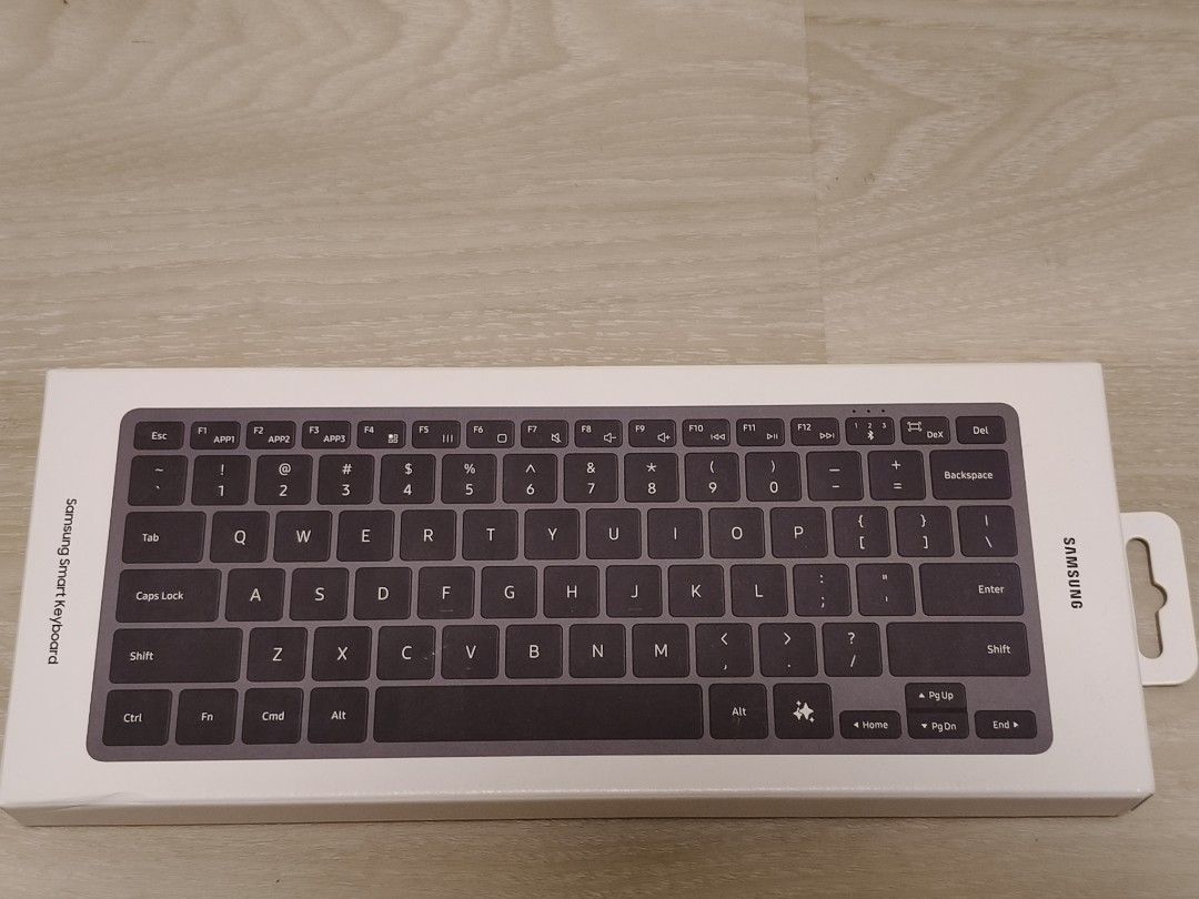 Samsung Smart Keyboard EJ-B7800467779042233569280