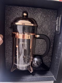 （分類：）位於 。 由 annieksk 提交（商品編號 1440725717，圖片 1）。簡介： 。