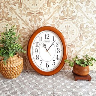 (Category: ) located in . Submitted by millennialmeetsvintage (Listing ID 1440530006, Image 1). Description: .