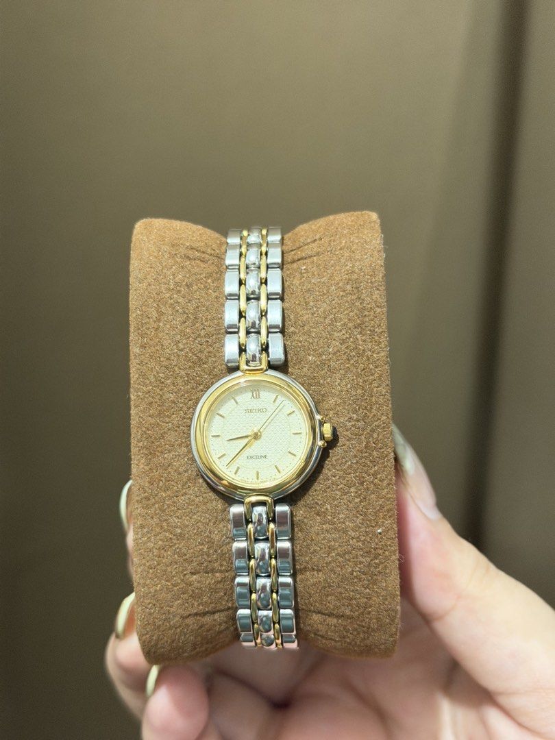 Seiko Exceline Two-Tone Ladies Watch (Category: Women's Watches) located in Manila. Submitted by maglips (Listing ID 1440704128, Image 2). Description: super ganda pa!!! this is seiko exceline!!! rfs: super dami ko watch no return/exchange & refund.