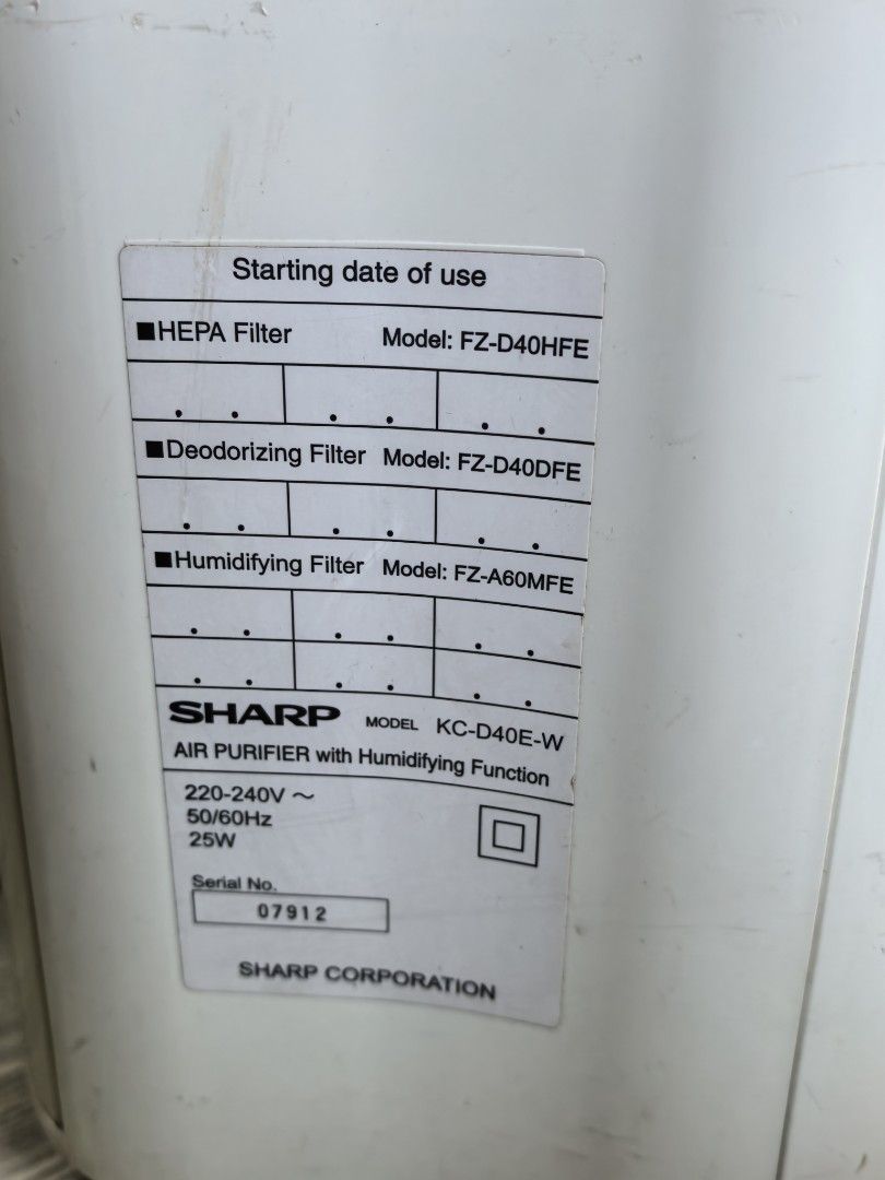Sharp Air Purifier KC-D40E-W with Humidifying Function (Category: Air Purifiers & Dehumidifiers) located in Manila. Submitted by bhengko (Listing ID 1440611189, Image 2). Description: Sharp Air purifier with Humidifying Function For pick up in Sta Ana Manila or meet in Makati area. Specifications : The Sharp KC-D40E is a 2-in-1 air purifier and humidifier featuring Sharp's signature Plasmacluster Ion technology and a True HEPA filter. Designed fo