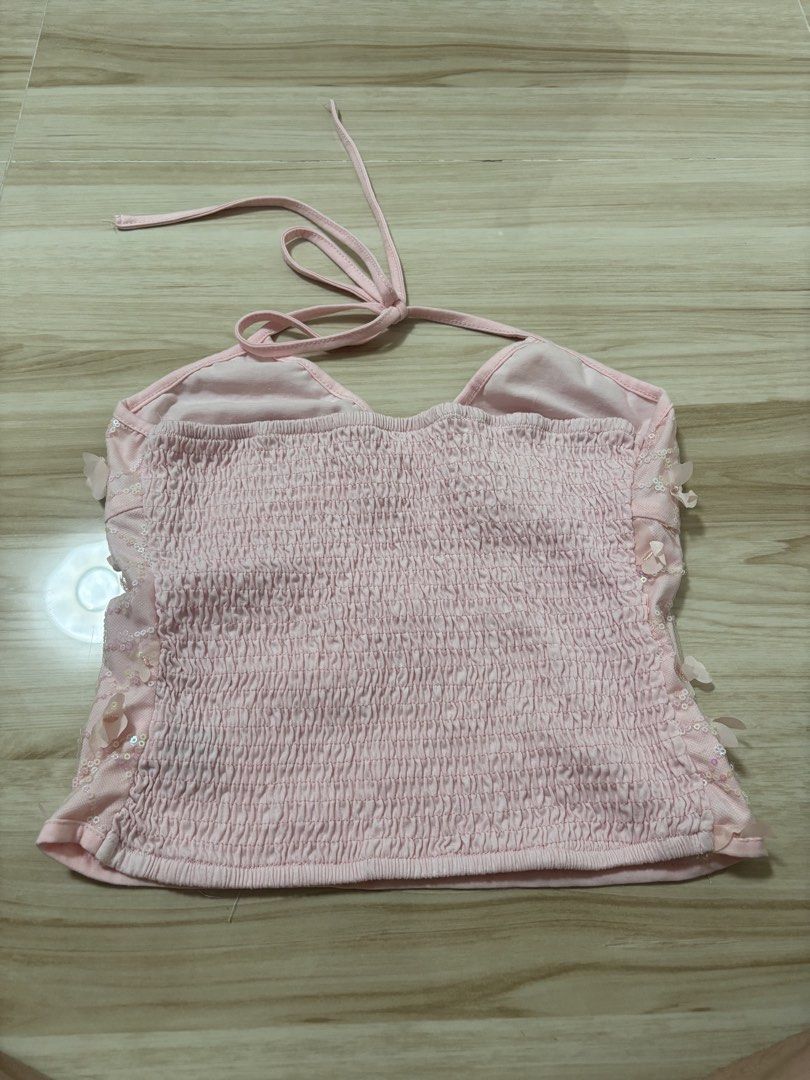 Sparkly Butterfly Pink Top (Category: Sleeveless) located in Manila. Submitted by evrienne (Listing ID 1440630130, Image 2). Description: .