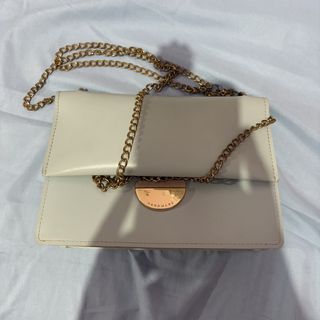 (Kategori: ) berada di . Dikirim oleh dprelvd (ID iklan 1440628606, Gambar 1). Deskripsi: .