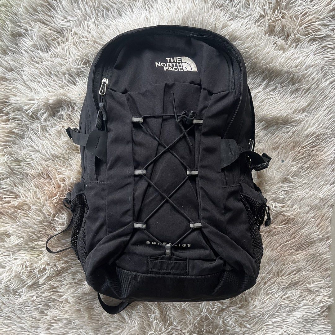 The north face black borealis II bagpack (Category: Backpacks) located in Cavite. Submitted by kalebfindsluxs (Listing ID 1440749258, Image 1). Description: The north face black borealis II bagpack Good condition Sign of usage Check details - 2k + sf Loc cavite Jnt / lalamove.