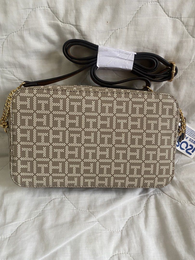 Tommy Hilfiger Monogram Crossbody Bag (Category: Cross-body Bags) located in Quezon City. Submitted by viacb (Listing ID 1440611223, Image 3). Description: mop: gcash mod: jnt/lalamove *location: quezon city.
