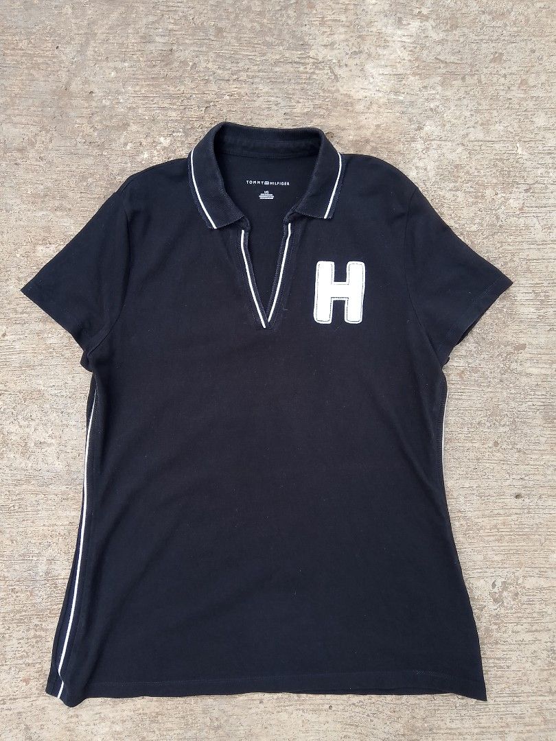 Tommy Hilfiger Polo Shirt (Category: Shirts) located in Bonifacio. Submitted by rasfinds16 (Listing ID 1440662814, Image 1). Description: Brand : Tommy Hilfiger 📌ALL ITEMS ARE NEGOTIABLE / DM ME 📩 📌Color may vary due to lighting. Size : Large Dimension : 26.5" (length) x 19" (width) Color Rate : 9 / 10 Condition : Excellent Issue : None / Need wash MOP : GCash Courier : J&T Location : Mindanao - PAY NOW / SHIPPED NOW | TOMORROW - WE SHIP NATIO