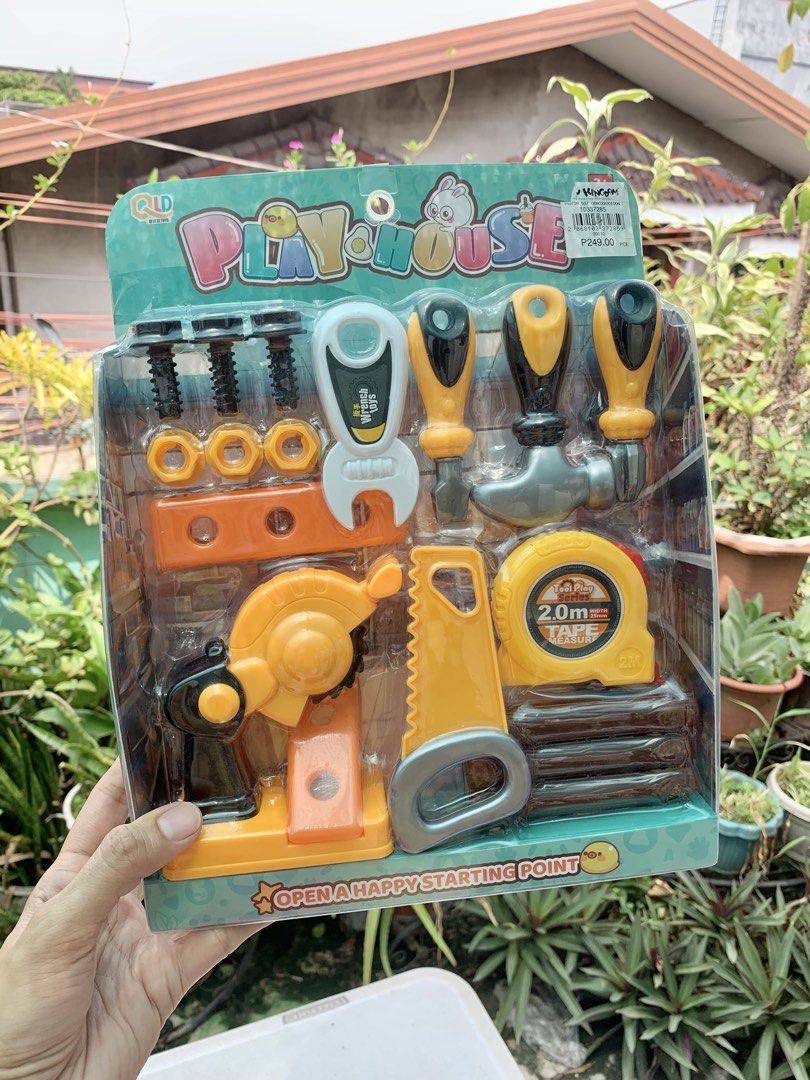 Tools Set (Category: Construction Tools & Equipment) located in Malabon City. Submitted by kirstenandmikaelsonlinestore (Listing ID 1440640508, Image 3). Description: .