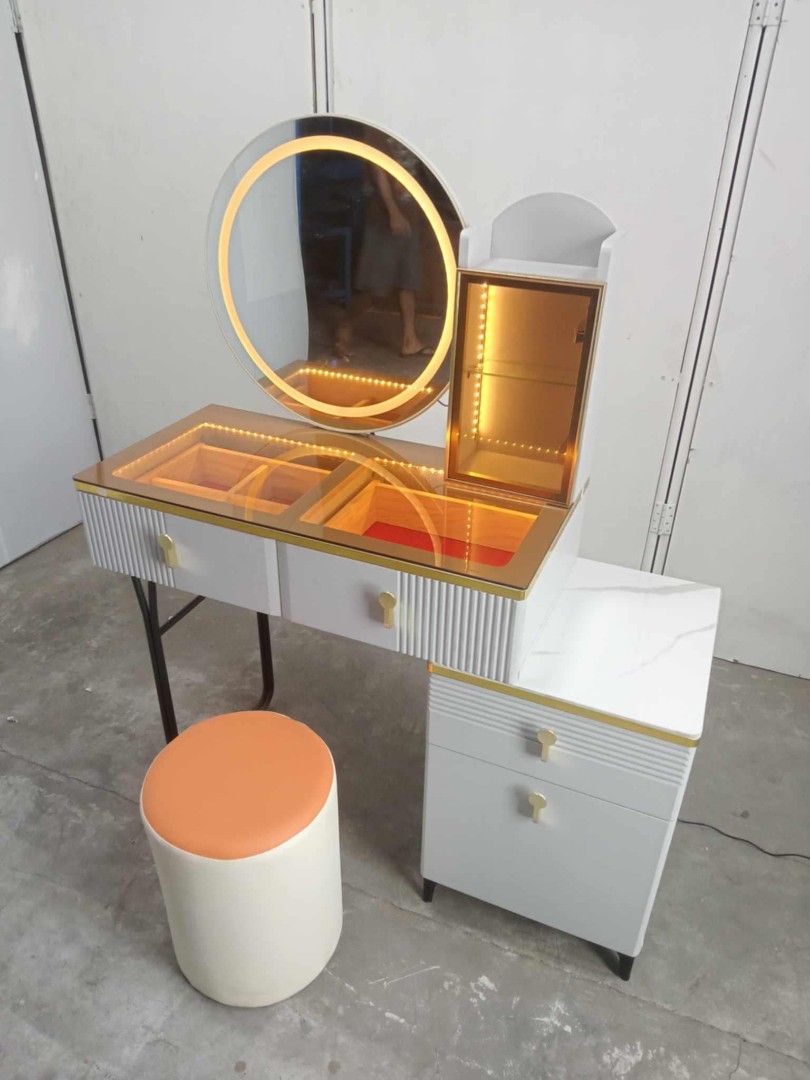 Vanity Dresser with LED Mirror (Category: Tables & Sets) located in Makati City. Submitted by gineth24 (Listing ID 1440587718, Image 1). Description: Brand New +Sf, may vary per location free assemble Pm for inquiries.