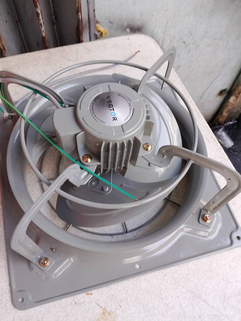 Vector Exhaust Fan (Category: Everything Else Others) located in Manila. Submitted by joeyroque09 (Listing ID 1440602554, Image 2). Description: Vector Exhaust Fan Model: WVP-250 (10”) Voltage: 220V 60Hz Input Power: 58W Specification: 250mm Air Delivery: 1470m3/Hr 865cfm.