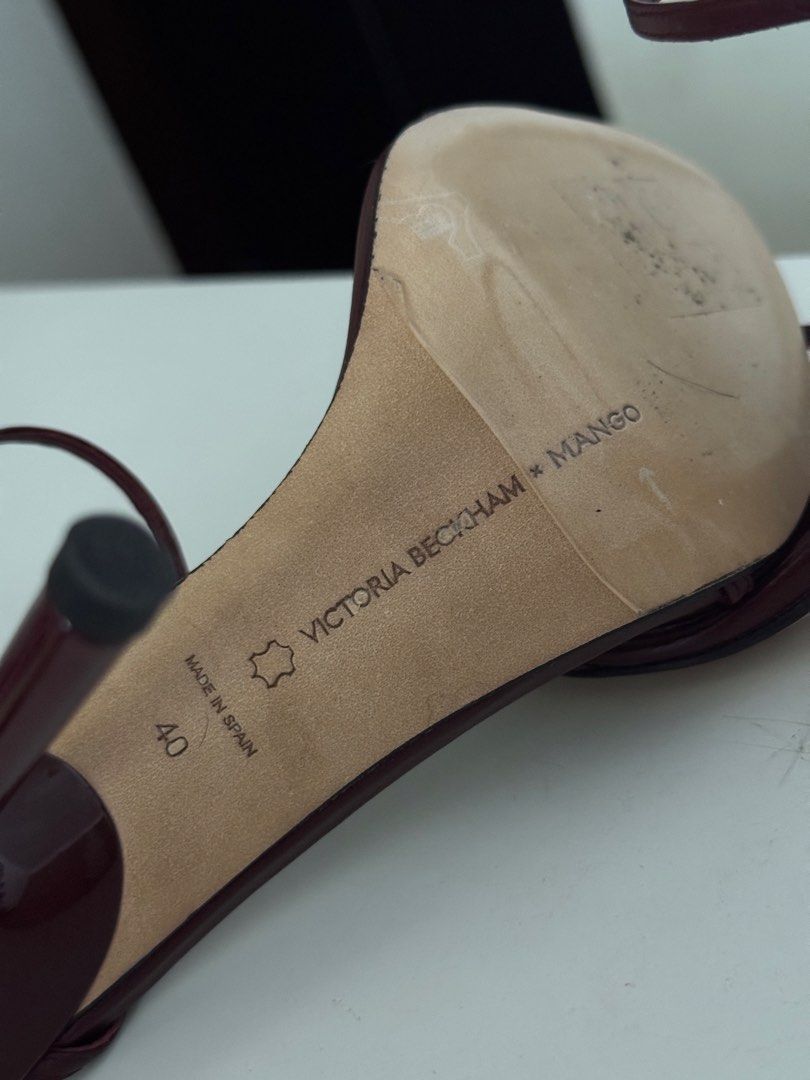 Victoria Beckham x Mango Strappy Pointed Heels (Category: Heels) located in Imus. Submitted by hiitsgee (Listing ID 1440601319, Image 3). Description: - Victoria Beckham x Mango collaboration - Stunning burgundy strappy heels - Elegant pointed toe design - Delicate thin straps - Size: 40 - Crafted in Spain - Instantly dresses up any outfit Imus Cavite Lalamove/Shipping ok 👌🏻 .