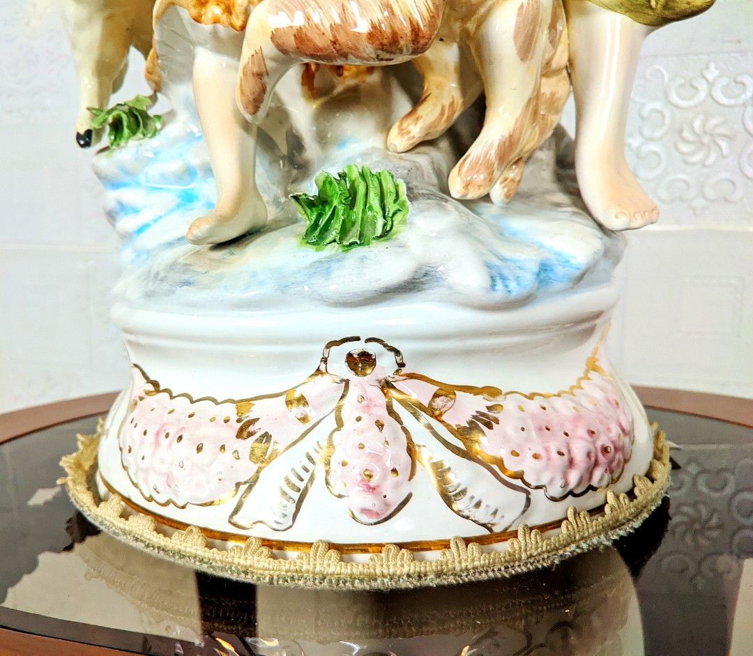 Vintage Italian Capodimonte Lamp (Category: Bathroom & Kitchen Fixtures) located in Santa Maria. Submitted by jmls_japan (Listing ID 1440674203, Image 2). Description: 🔥 Collectors Piece 🔥 Vintage Italian Capodimonte Lamp ​A magnificent 39-inch authentic Capodimonte lamp made in Italy (Circa 1960s to 1980s). It features exquisitely hand-painted fine porcelain figures, elegant brass hardware, and a beautifully detailed frosted glass globe. This 
