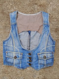 (Category: ) located in . Submitted by rasfinds16 (Listing ID 1440660312, Image 1). Description: .
