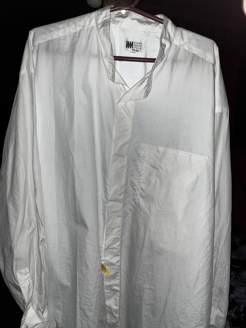 White Mandarin Collar Long Sleeve Shirt (Category: Tshirts & Polo Shirts ) located in Zamboanga. Submitted by xjalilul (Listing ID 1440735207, Image 2). Description: - White long sleeve shirt - Mandarin collar - Single chest pocket (left side) - Button-up front - Relaxed fit - Ideal for casual and smart casual occasions.
