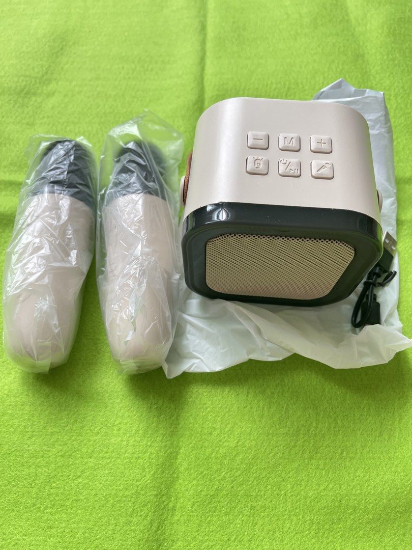 Wireless speaker & Microphone467510840337387521