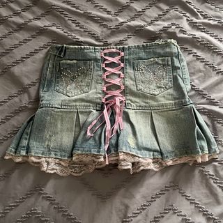 (Category: ) located in . Submitted by kkullects (Listing ID 1440667892, Image 1). Description: .