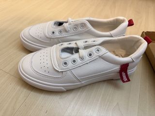 （分類：）位於 。 由 lingh126 提交（商品編號 1440702704，圖片 1）。簡介： 。