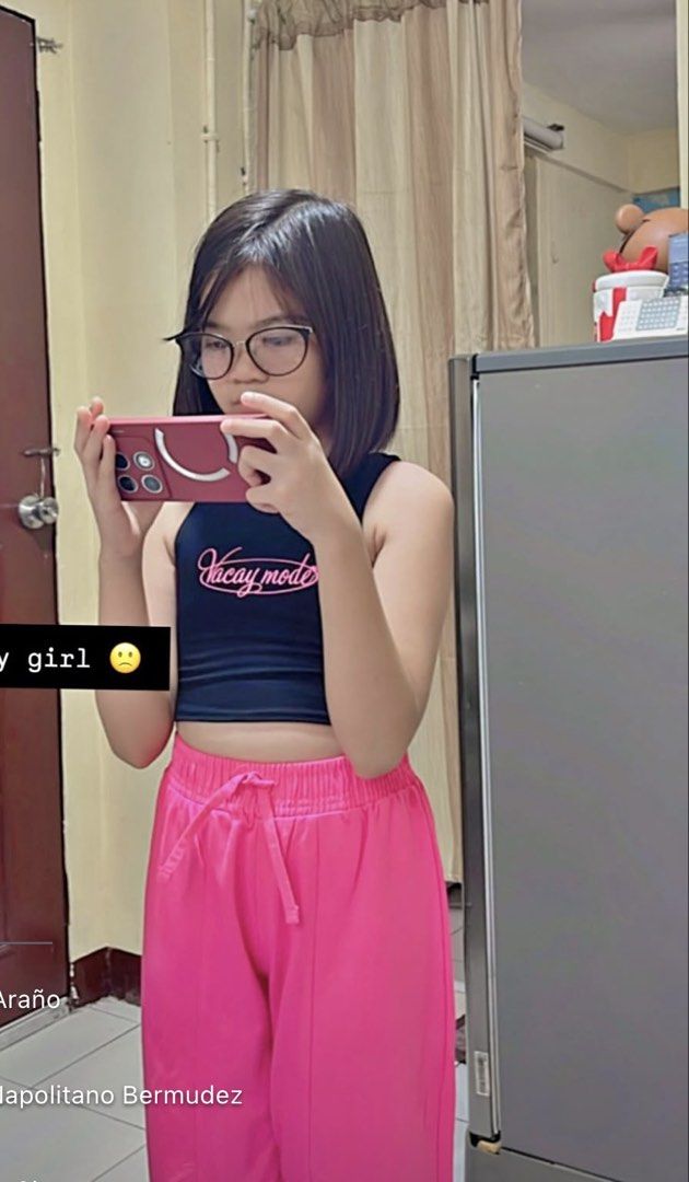Zara Graphic Tank top kids (Category: Others Tops) located in Taguig. Submitted by madeasoncloset (Listing ID 1440747921, Image 2). Description: Used once Size on tag 8-9 yrs old.