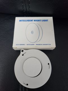 （分類：）位於 。 由 kenibb 提交（商品編號 1435821900，圖片 1）。簡介： 。