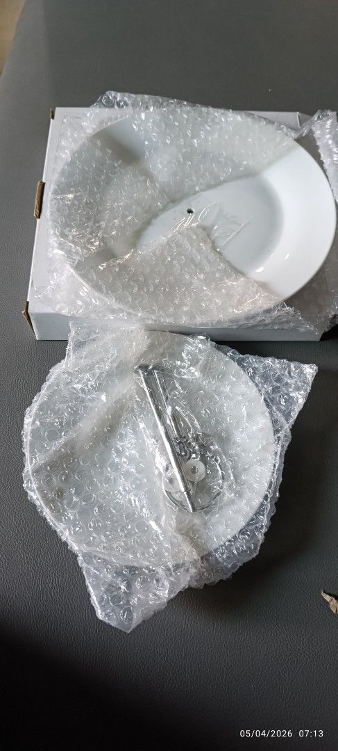 2-Tier Cake Stand - Brand New444518369110282241