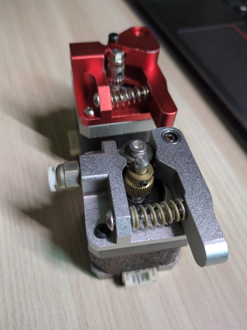 3D Printer Extruder - Red and Silver443781104734064642