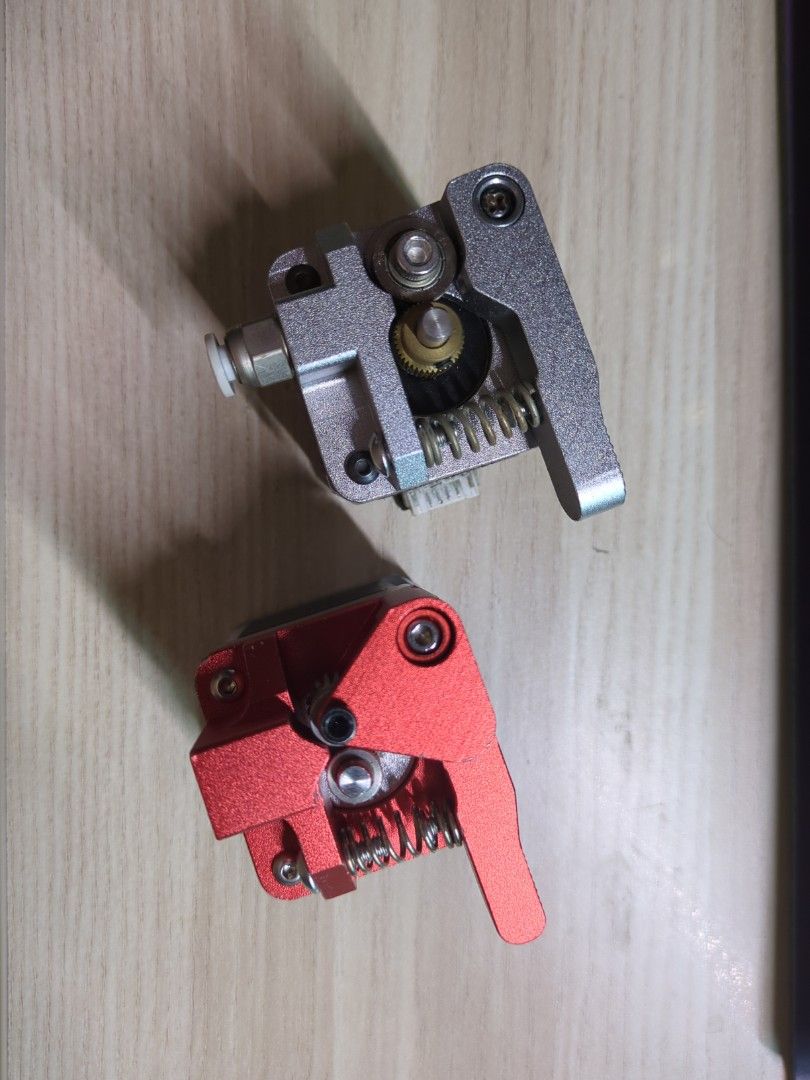 3D Printer Extruder - Red and Silver443781104734064640