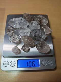 （分類：）位於 。 由 henry_lui 提交（商品編號 1435805081，圖片 1）。簡介： 。