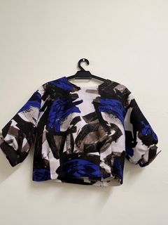 (Category: ) located in . Submitted by ellyyypreloved (Listing ID 1435865516, Image 1). Description: .
