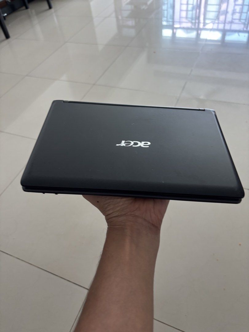 Acer Aspire One Netbook444111899643750400
