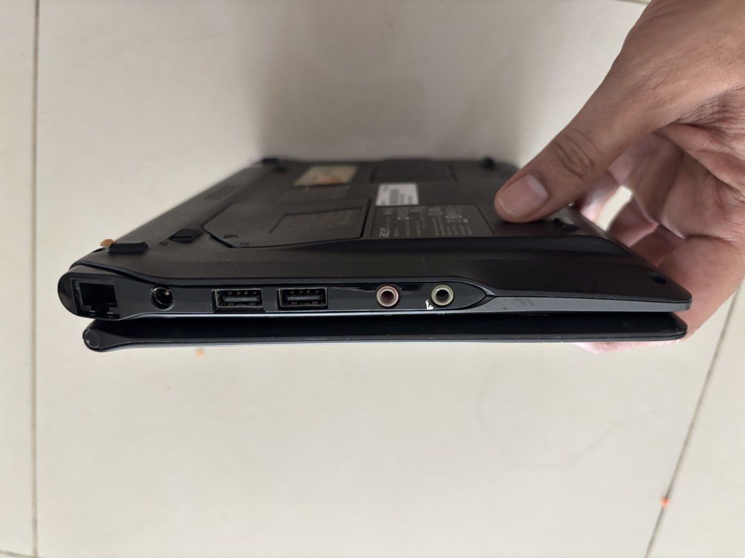 Acer Aspire One Netbook444111899643750404