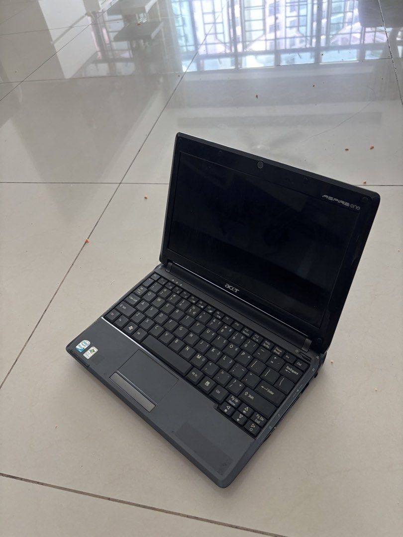 Acer Aspire One Netbook444111899643750401