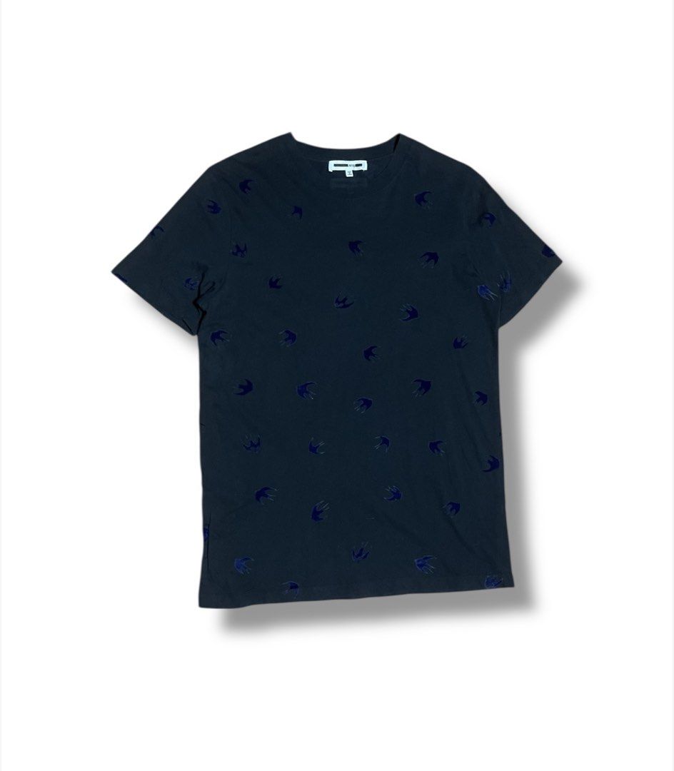 Alexander McQueen Shirt (Category: Tshirts & Polo Shirts ) located in Bulacan. Submitted by sanjisthrift (Listing ID 1435808669, Image 1). Description: Size Large Width 20.5 Length 29 Excellent Condition 9/10.