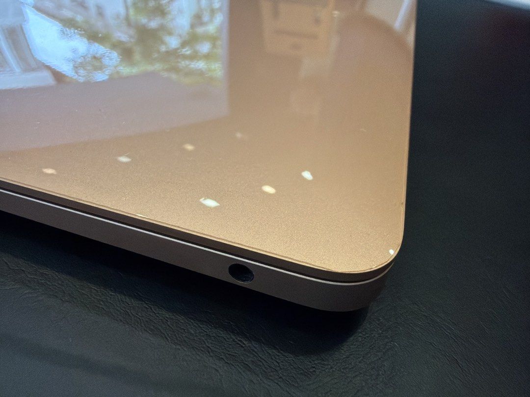 Apple Macbook Air - Gold443879421473597444