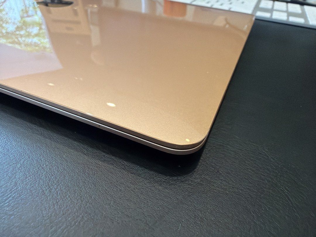 Apple Macbook Air - Gold443879421473597443