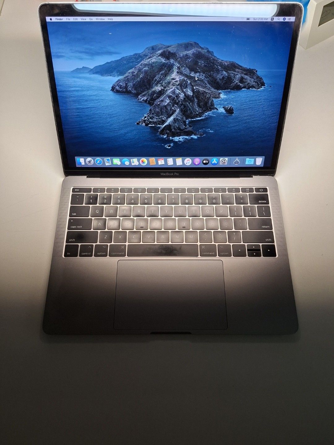 Apple MacBook Pro 2017443995787688693760