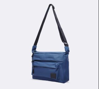 (Category: ) located in . Submitted by everydayessentialssg (Listing ID 1435819661, Image 1). Description: .