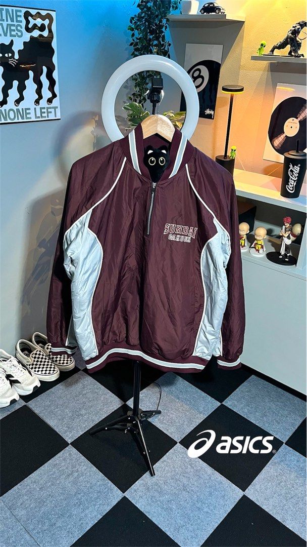 Asics Sunday League Jacket (Category: Coats, Jackets and Outerwear) located in Quezon City. Submitted by yatomii_04 (Listing ID 1435747470, Image 1). Description: LIKE NEW CONDITION COLOR RATE: 10/10 SIZE: L-XL WIDTH: 25 inch LENGTH: 28 inch MOP: GCASH (PAYMENT FIRST) COURIER: J&T/LALAMOVE ISSUE: NONE.