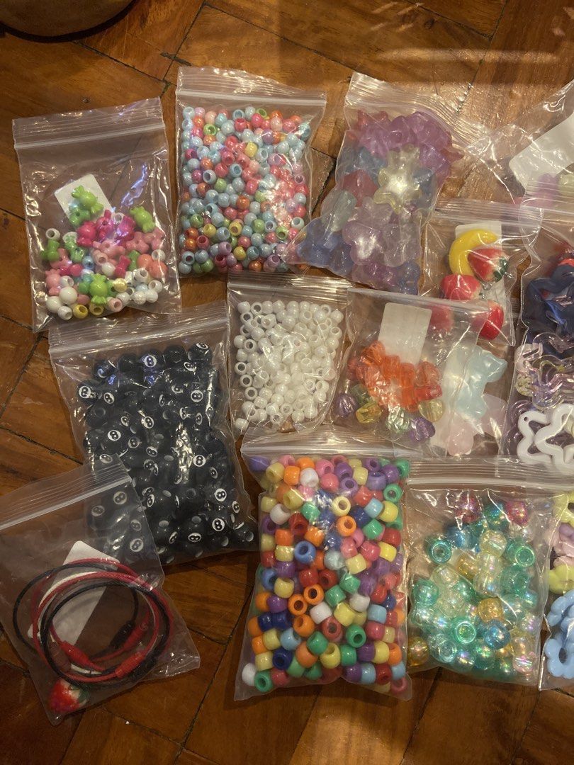 Assorted Beads TAKE ALL (Category: Craft Supplies & Tools) located in Quezon City. Submitted by mantarays (Listing ID 1435770600, Image 3). Description: over 15 kinds of beads can negotiate SF to be shouldered by buyer.
