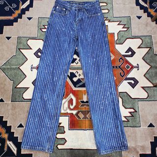 (Category: ) located in . Submitted by makoleksyon (Listing ID 1435787564, Image 1). Description: .