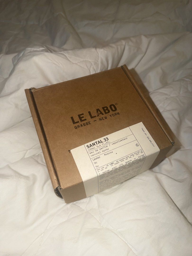le labo santal 33 (Category: Fragrance & Deodorants) located in Las Pinas. Submitted by decluttering247 (Listing ID 1435885459, Image 1). Description: literally just found this from my cousin! never used it! was told it was a dupe scent profile (Exact Notes): • Top: Violet Accord, Cardamom • Heart: Iris, Ambrox • Base: Sandalwood, Cedarwood, Leather, Musk Details: • 100ml / 3.4 fl oz • Eau de Parfum • Brand new, sealed • Long-lasting & projects w