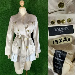 (Category: ) located in . Submitted by luxurygarments (Listing ID 1435761327, Image 1). Description: .