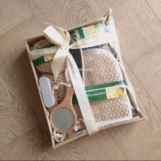 （分類：）位於 。 由 cherrappley 提交（商品編號 1435911845，圖片 1）。簡介： 。