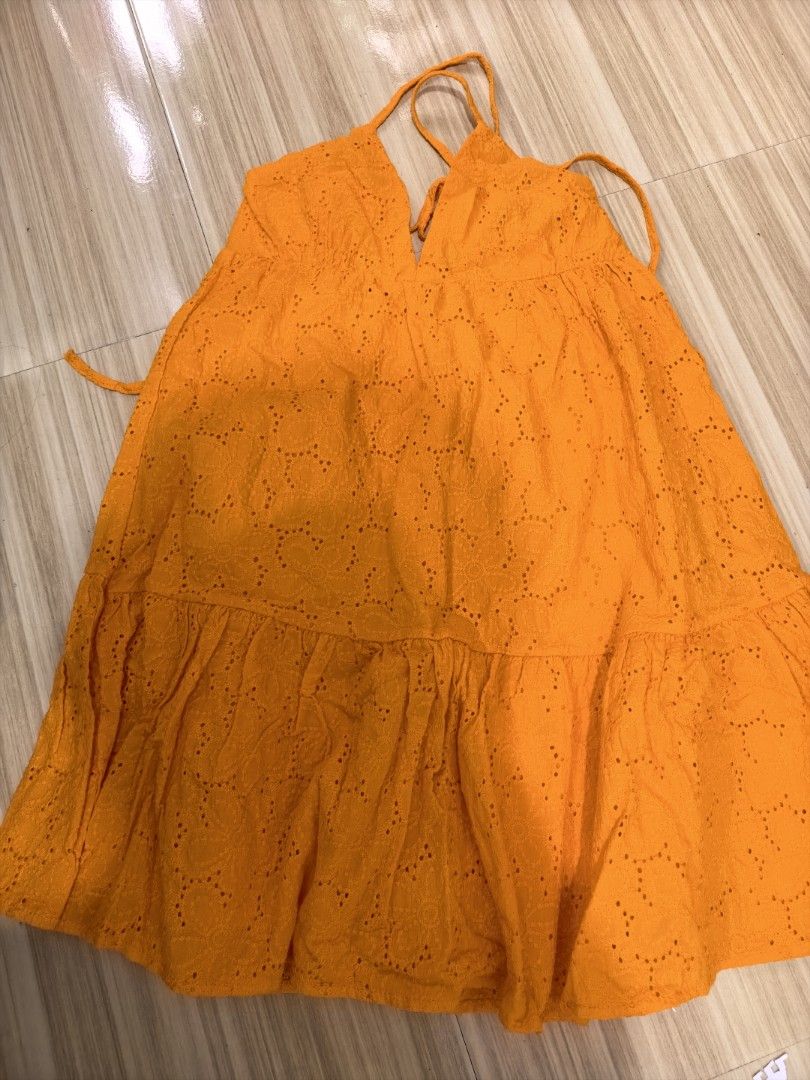 Beach dress (Category: Dresses) located in Muntinlupa City. Submitted by jajamd (Listing ID 1435768249, Image 1). Description: Please read. I'm selling in very low prices because I have moved in to a smaller house. Items are around 65-90% off. But to avail this, please buy at least 3 items from my listings. ------------- Brand new with tag. Best for xs to small body. Looks really expensive. .