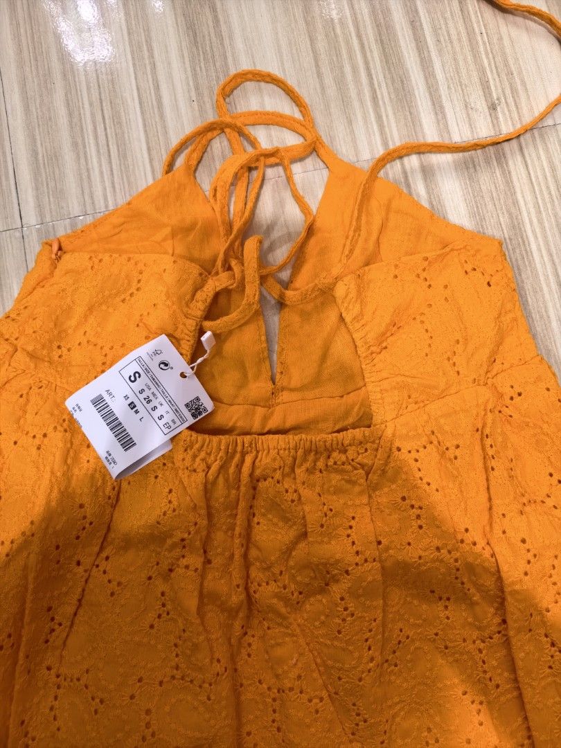 Beach dress (Category: Dresses) located in Muntinlupa City. Submitted by jajamd (Listing ID 1435768249, Image 2). Description: Please read. I'm selling in very low prices because I have moved in to a smaller house. Items are around 65-90% off. But to avail this, please buy at least 3 items from my listings. ------------- Brand new with tag. Best for xs to small body. Looks really expensive. .